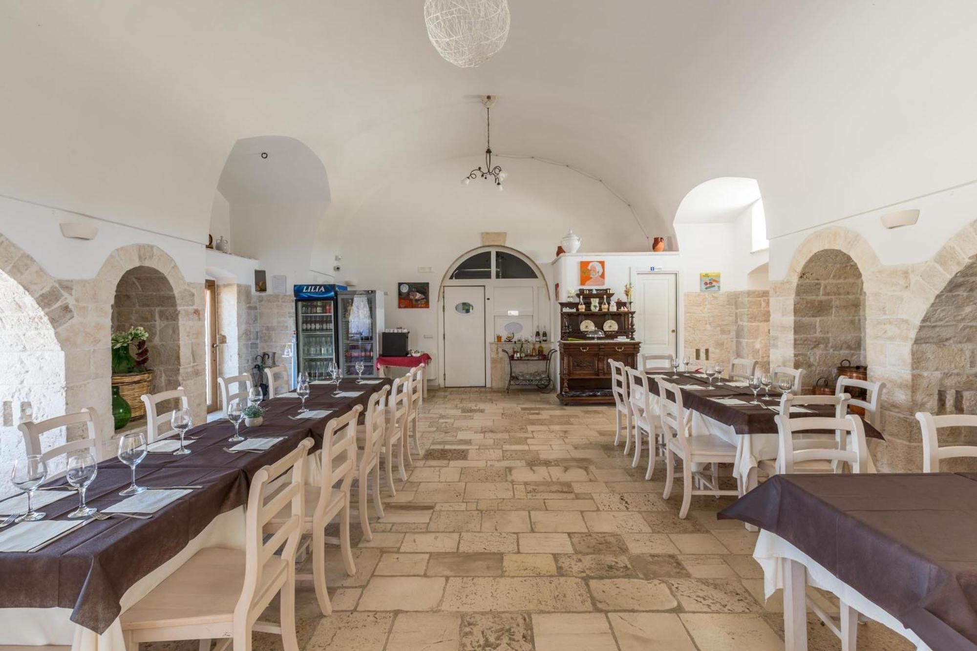Agriturismo Donna Teresa Villa มอตโตลา ภายนอก รูปภาพ