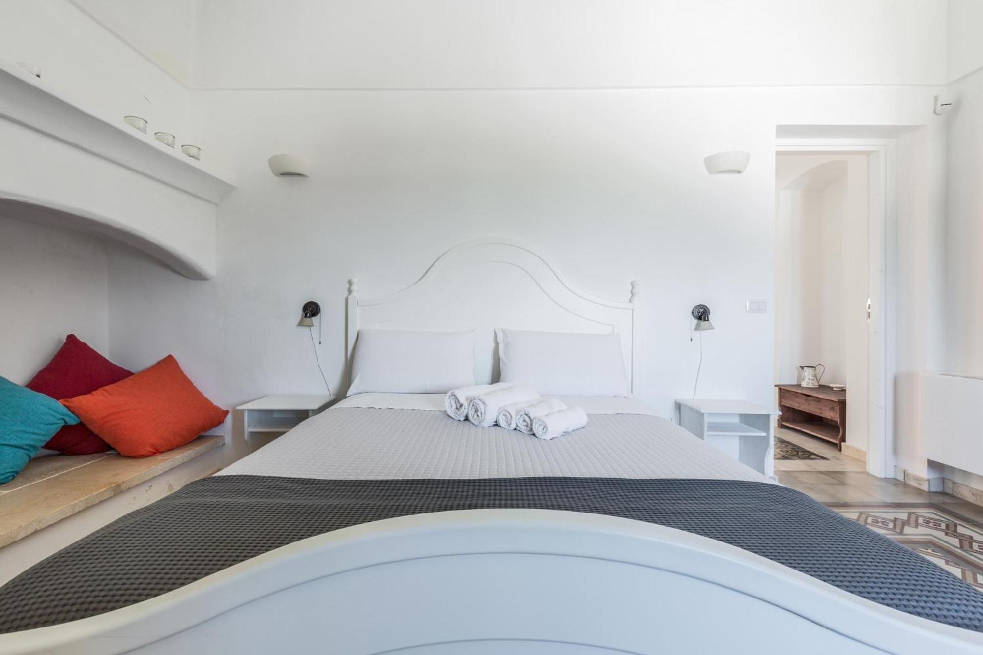 Agriturismo Donna Teresa Villa มอตโตลา ภายนอก รูปภาพ