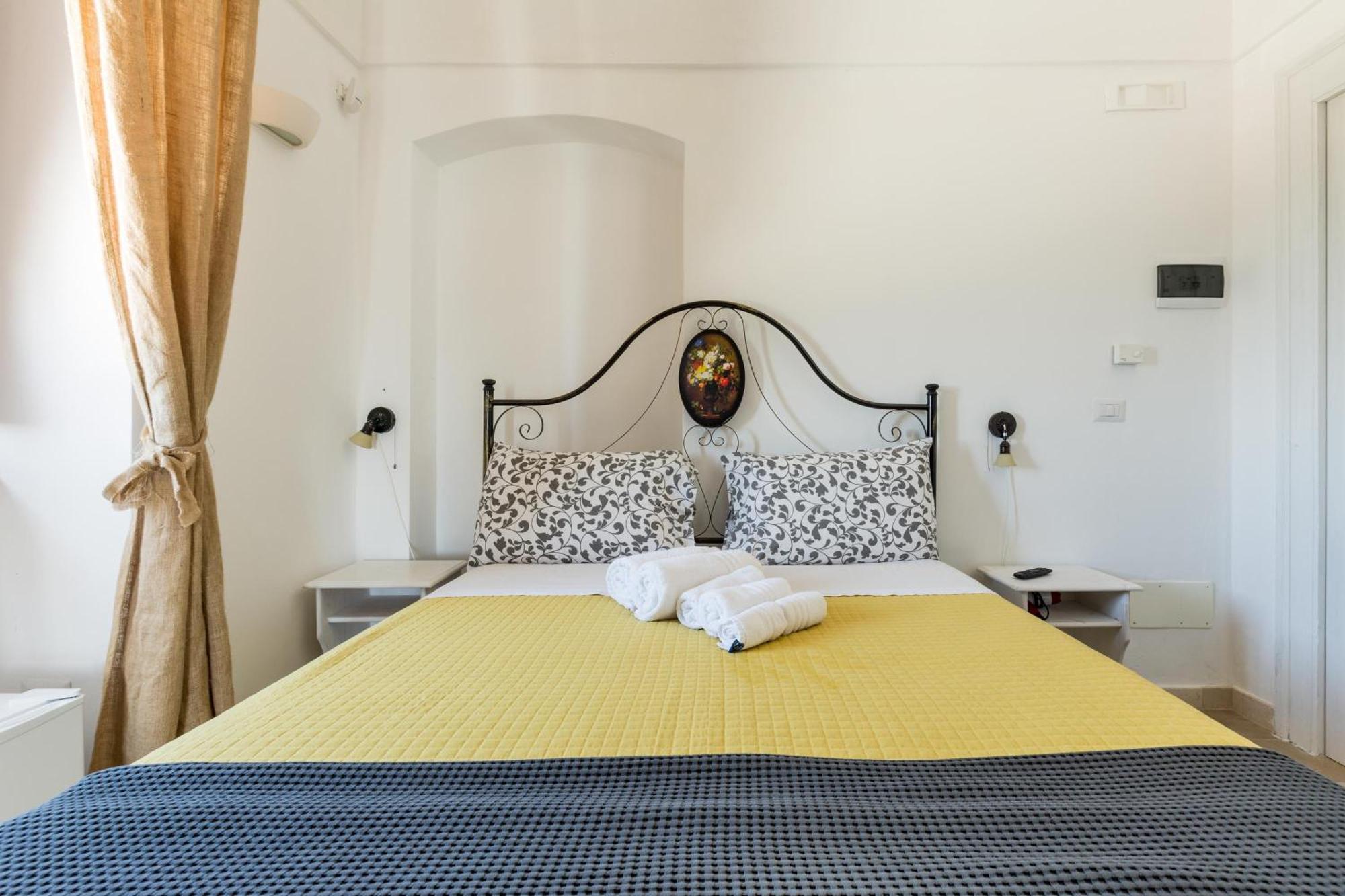 Agriturismo Donna Teresa Villa มอตโตลา ภายนอก รูปภาพ