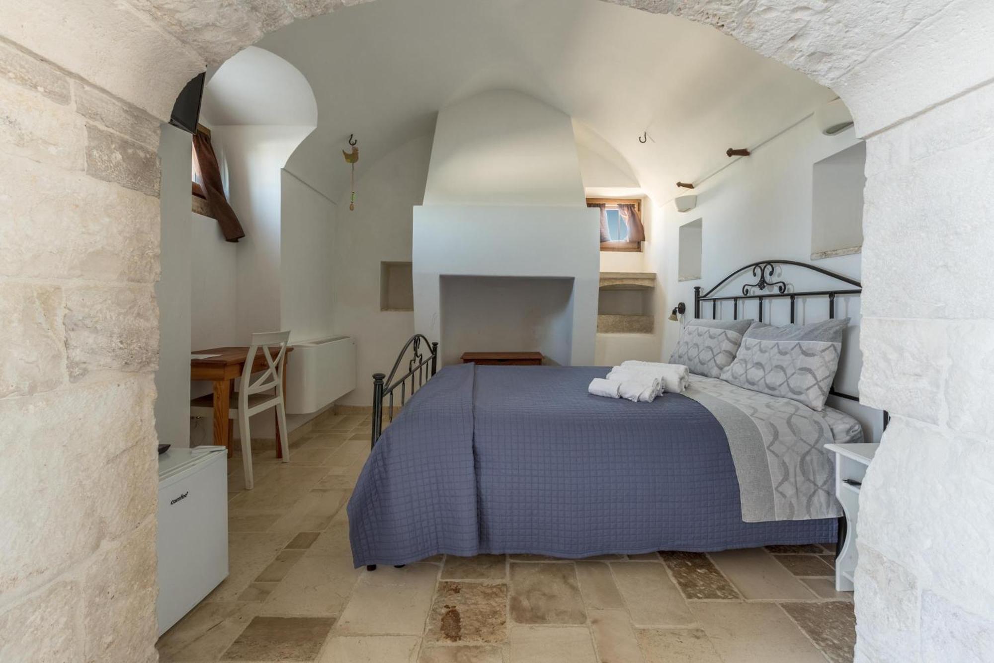 Agriturismo Donna Teresa Villa มอตโตลา ภายนอก รูปภาพ