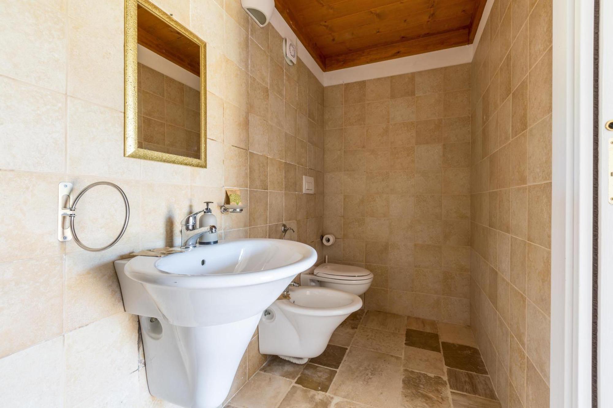 Agriturismo Donna Teresa Villa มอตโตลา ภายนอก รูปภาพ