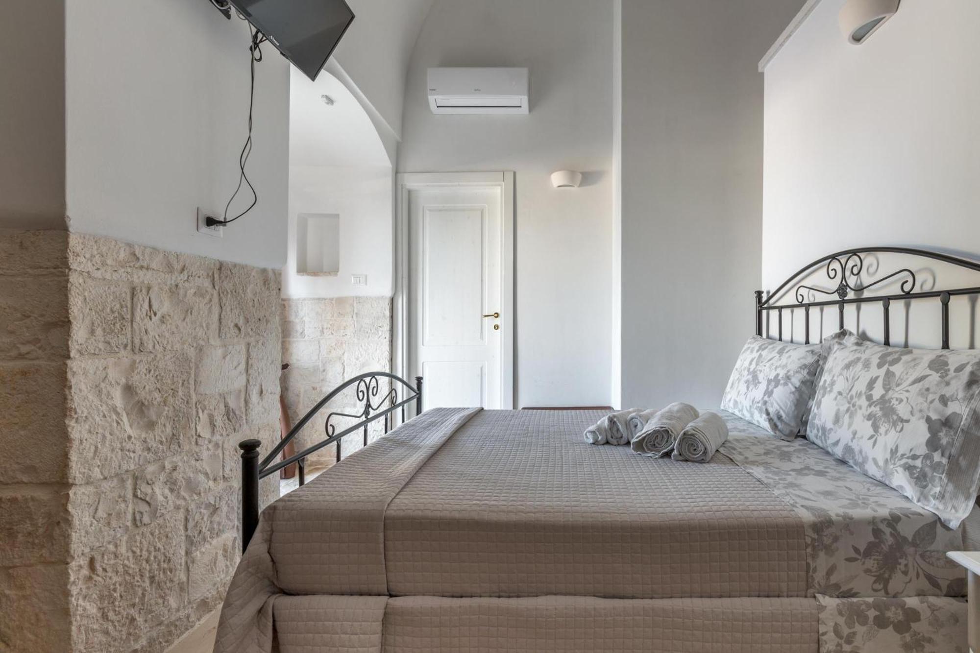 Agriturismo Donna Teresa Villa มอตโตลา ภายนอก รูปภาพ