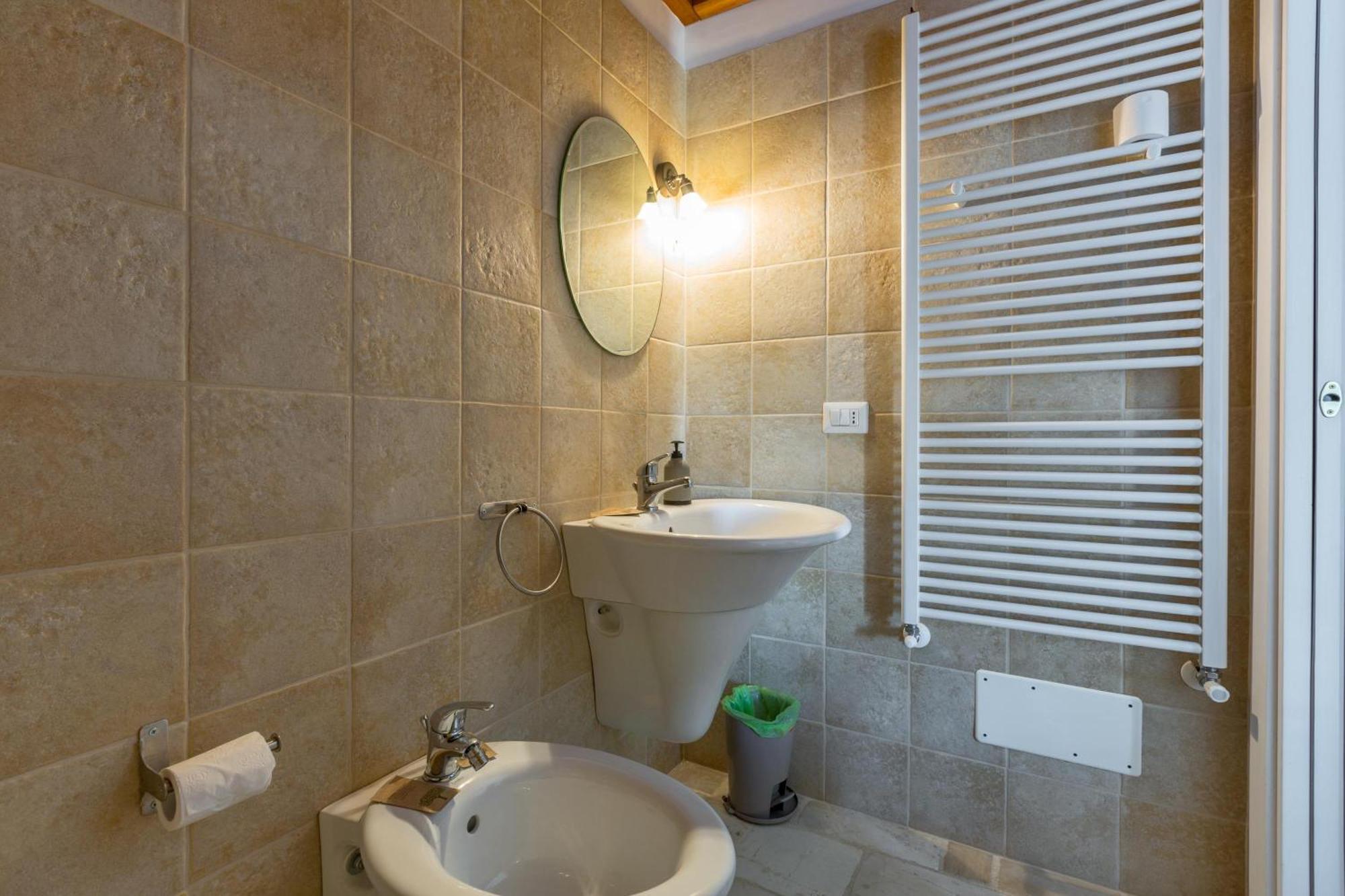 Agriturismo Donna Teresa Villa มอตโตลา ภายนอก รูปภาพ